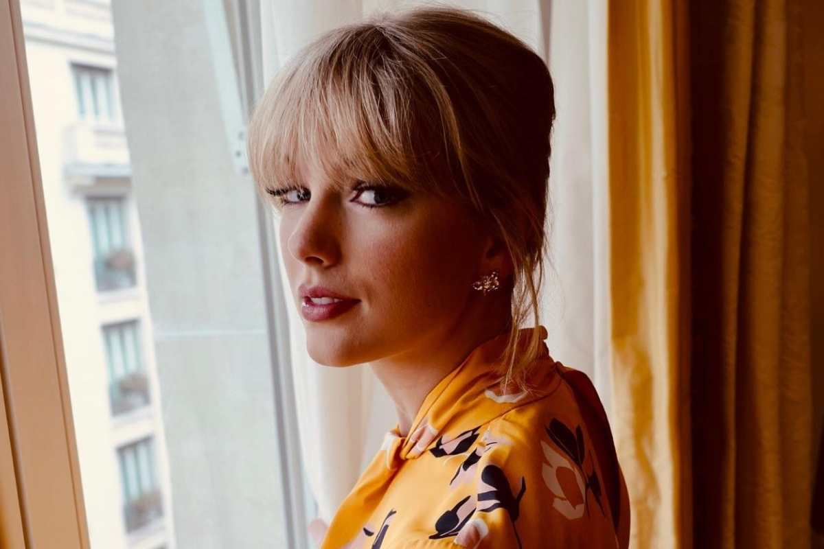 Taylor Swift revela a nona faixa do album"Midnights"