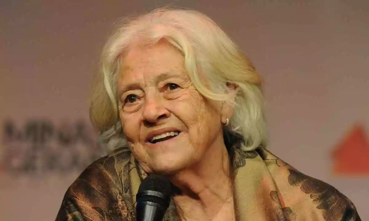 Poetisa mineira Adélia Prado é vencedora do Prêmio Camões 2024