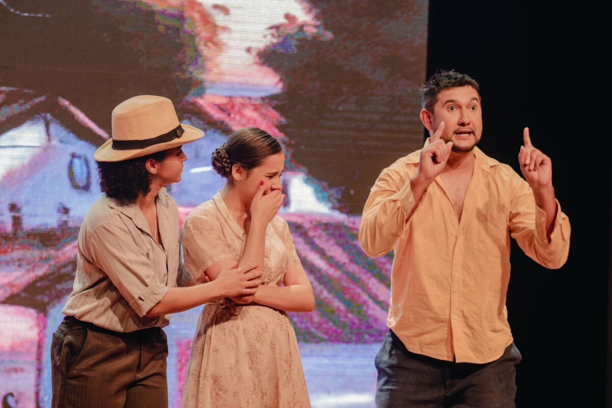 foto de peça de teatro fruto da escola de teatro de anápolis